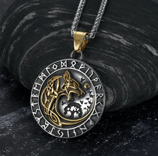 Vintage Nordic Rune Necklaces For Men Stainless Steel Norse Runes Viking Jewerly Pagan Elder Futhark Pendant Amulet Fashion Jewelry